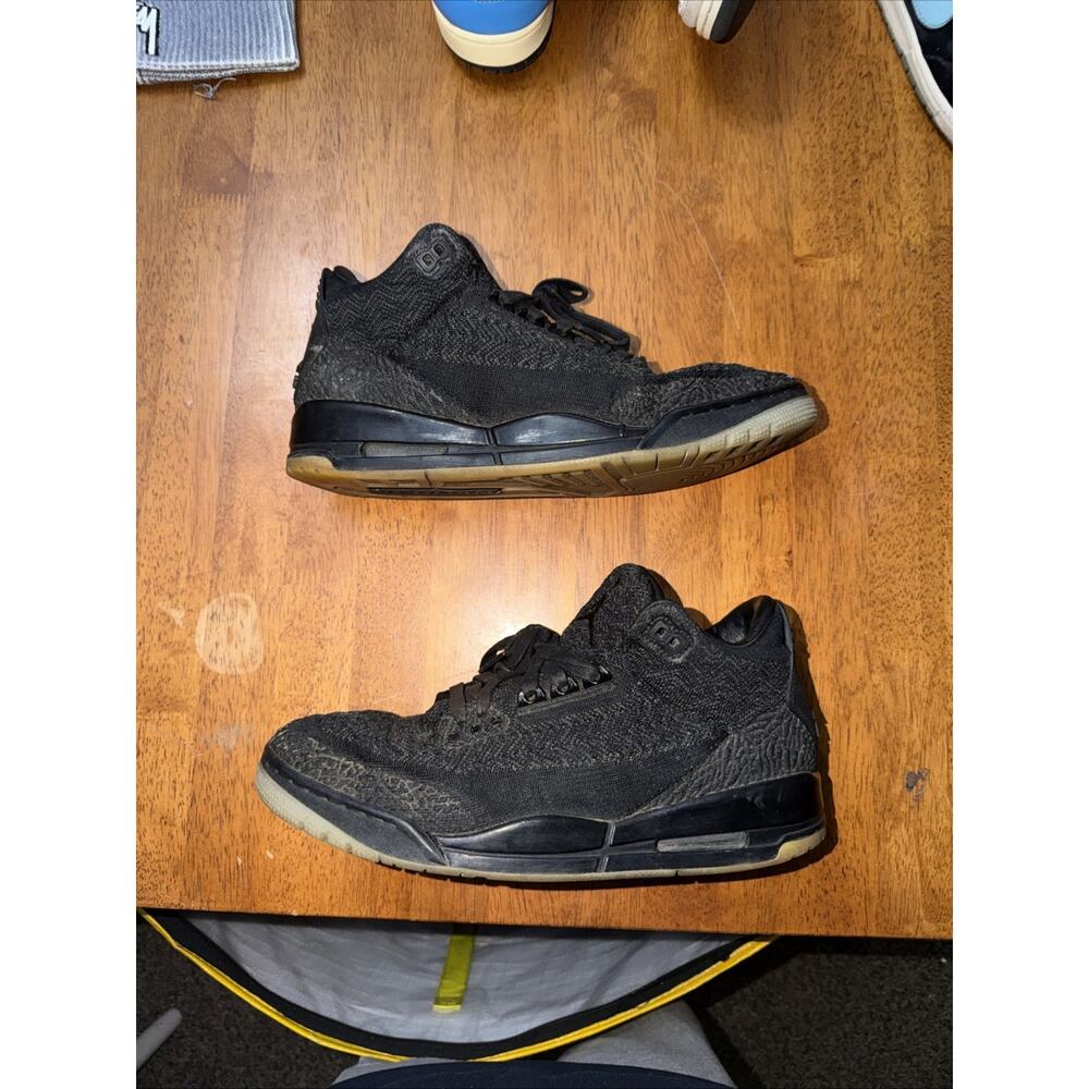 Size 10.5 - Air Jordan 3 Retro Flyknit Black